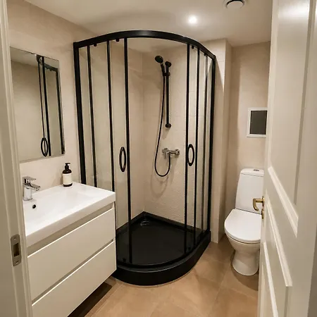Bright Wellness Near Old Town *